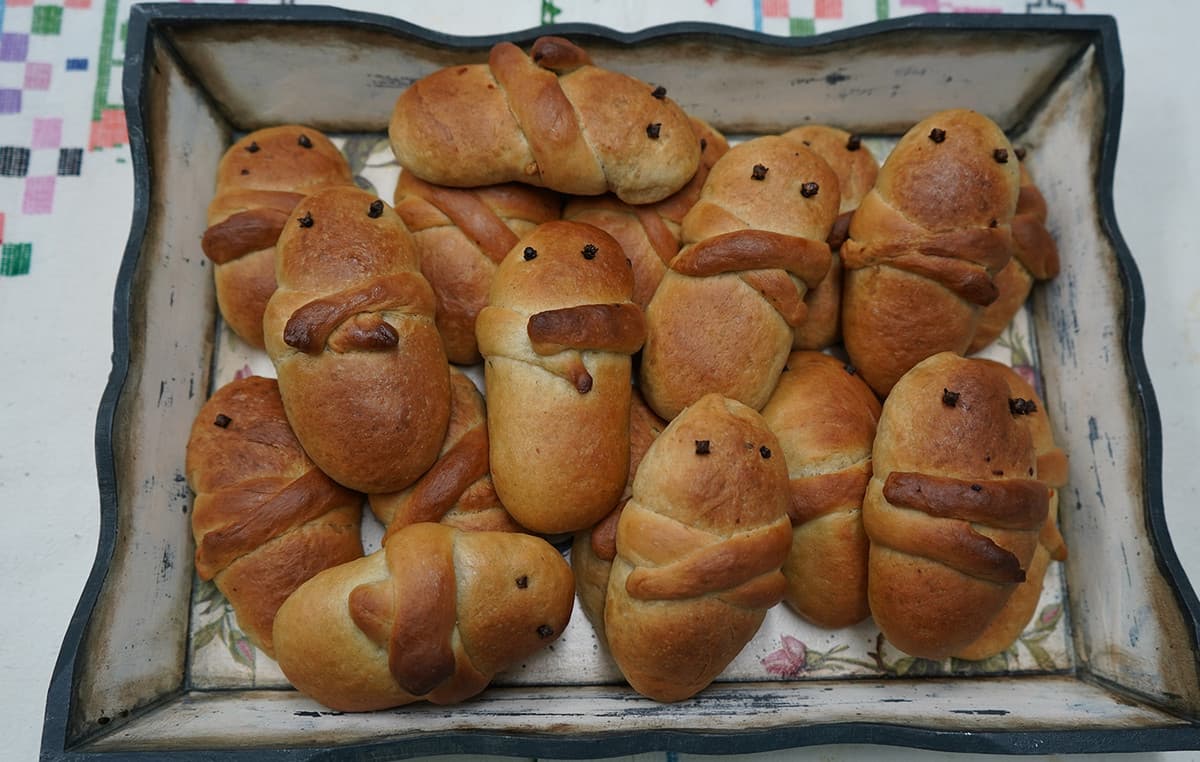 Λαζαράκια: Η παραδοσιακή συνταγή για το Σάββατο του Λαζάρου