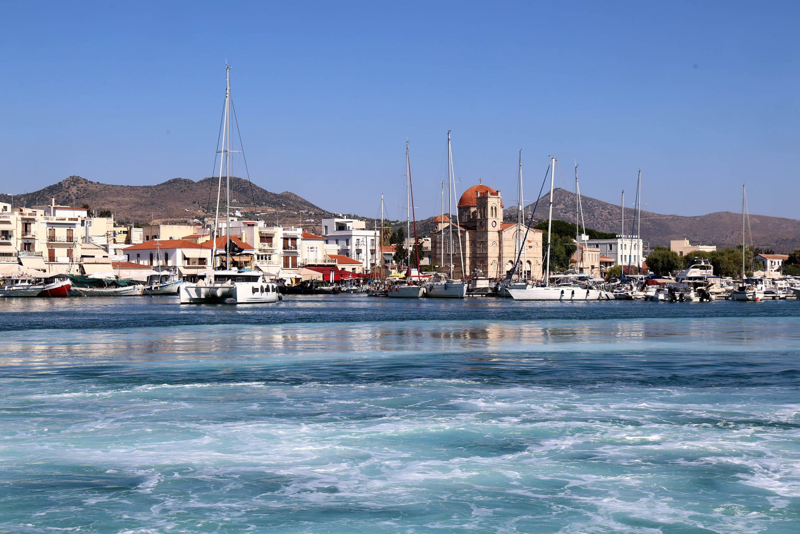 Νερό ξανά πόσιμο στην Αίγινα μετά από μικροβιολογικές αναλύσεις