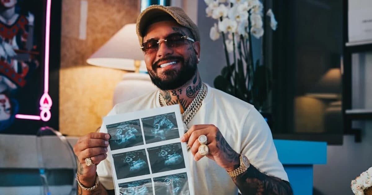 Snik πατέρας: Η σύντροφός του γέννησε κοριτσάκι