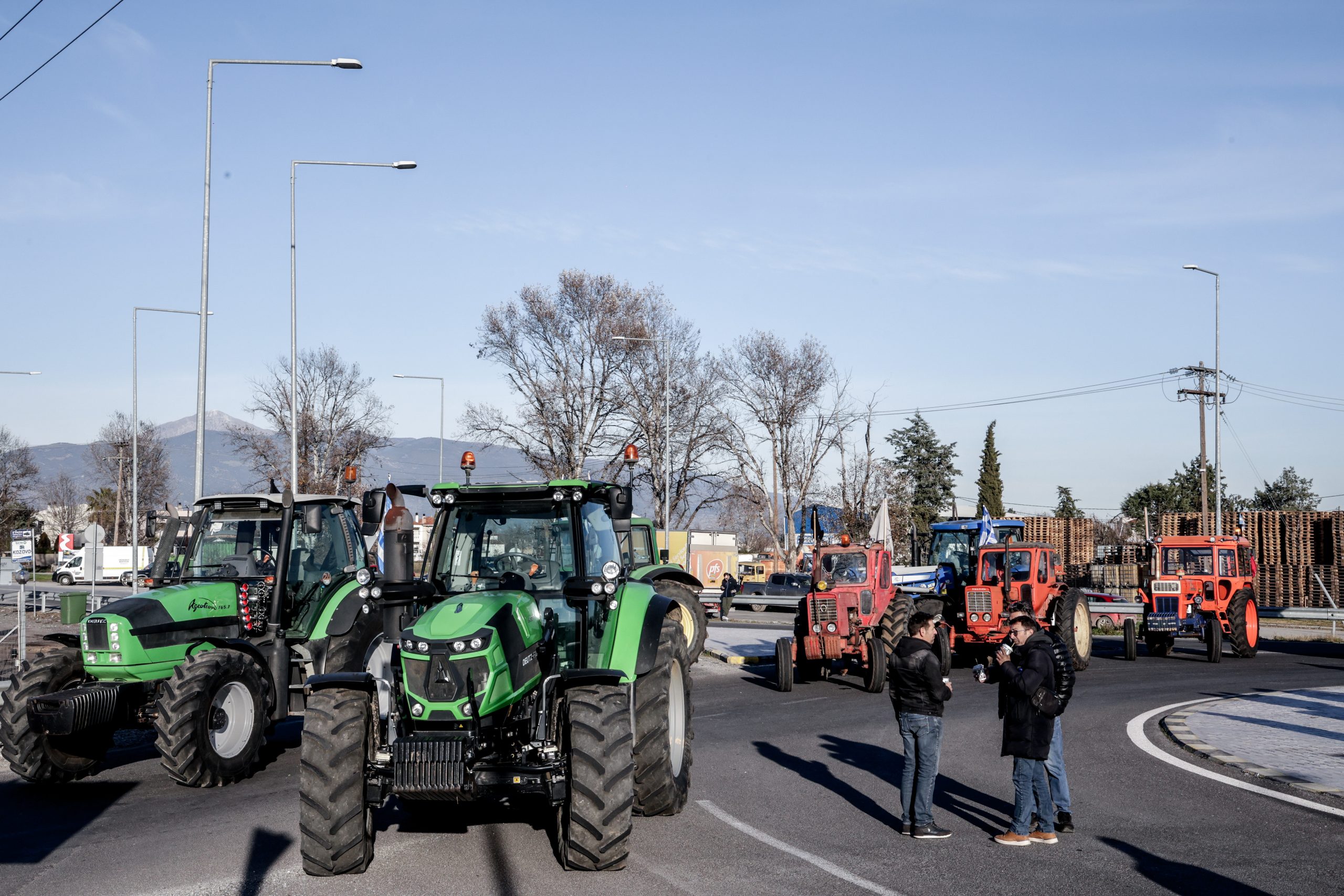news 6967b089b3aab - Αγρότες δέχονται διάλογο με Μητσοτάκη - Παραμένουν τα μπλόκα μέχρι την συνάντηση