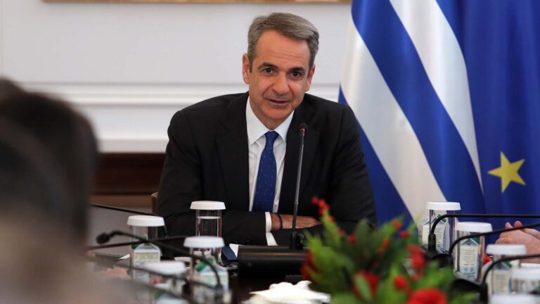 news 696dc89b7f4fd - Κρίσιμη συνάντηση στο Μαξίμου: Οι «σκληροί» των μπλόκων αναζητούν λύσεις