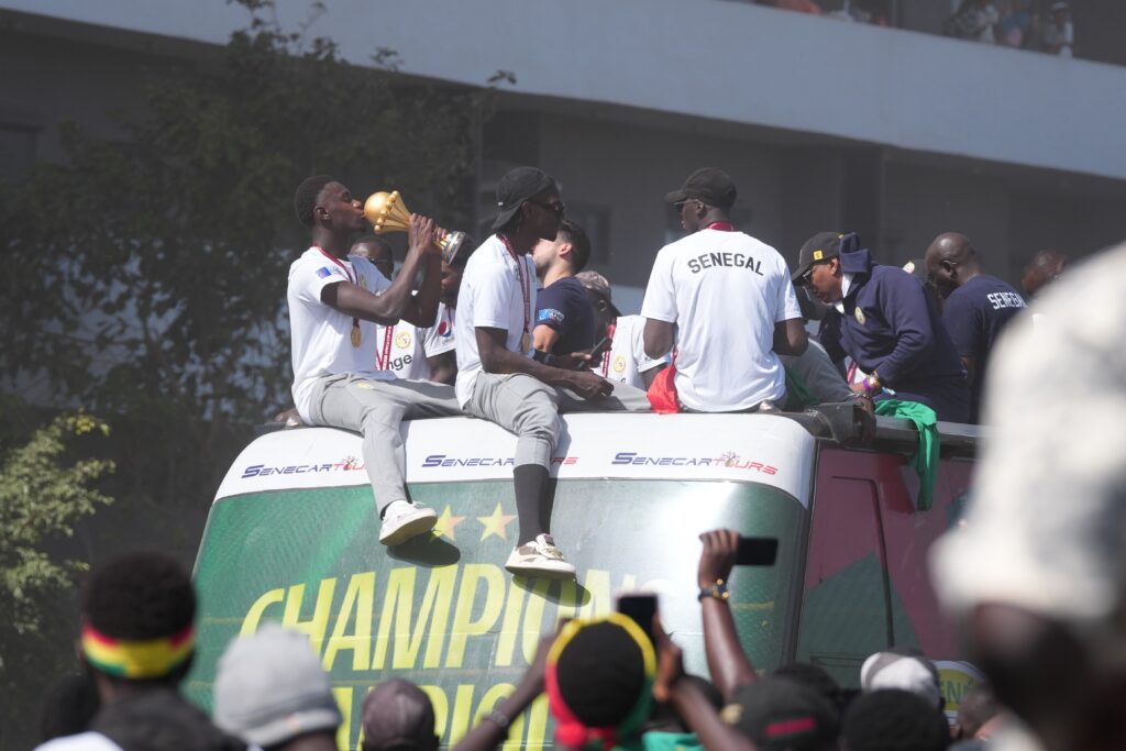news 696fc9dfcb551 - Σενεγάλη: Ξέφρενοι πανηγυρισμοί μετά την κατάκτηση του Κόπα Άφρικα