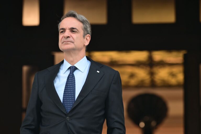 news 69706481119cf - ΞΞ·ΟΟΞΏΟΞ¬ΞΊΞ·Ο ΟΟΞ·Ξ½ ΞΞ»Ξ²Ξ΅ΟΞ―Ξ±: Ξ'ΞΎΞ΅ΟΞΉΞΊΞ ΟΞ»Ξ±Ξ―ΟΞΉΞΏ Ξ³ΞΉΞ± ΟΞ·Ξ½ Ξ±Ξ½ΟΞΉΞΌΞ΅ΟΟΟΞΉΟΞ· ΟΟΞ½ Β«Ξ΅ΟΞ΅ΞΊΟΞ±ΟΞΉΞΊΟΞ½Β» Ξ΄ΞΉΞ±ΞΈΞ­ΟΞ΅ΟΞ½ Ξ€ΟΞ±ΞΌΟ