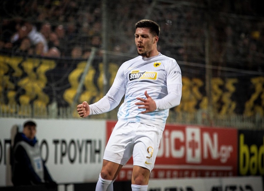 news 69753305aba90 - ΑΕΚ στην κορυφή με νίκη-θρίλερ στην Τρίπολη