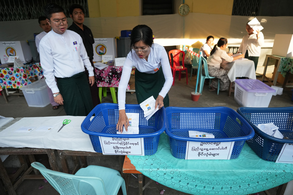 Χειραγωγημένες εκλογές στη Μιανμάρ: Το κόμμα της χούντας διεκδικεί την εξουσία news 6977267b92a5e - Χειραγωγημένες εκλογές στη Μιανμάρ: Το κόμμα της χούντας διεκδικεί την εξουσία