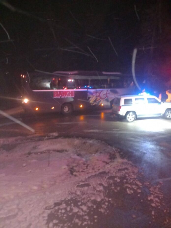 απεγκλωβισμός μαθητών χιονόπτωση Λαμπίρι Αιτωλοακαρνανία