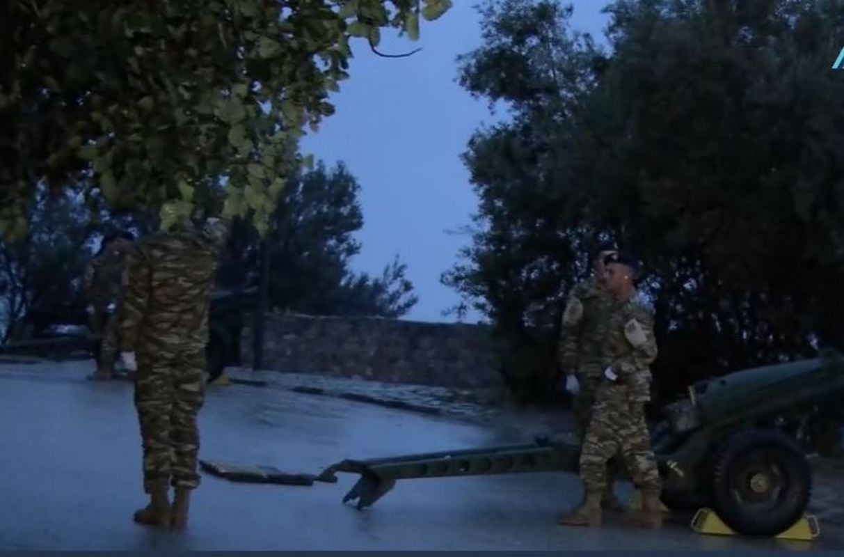 Κανονιοβολισμοί στο Λυκαβηττό για την 25η Μαρτίου στην Αθήνα