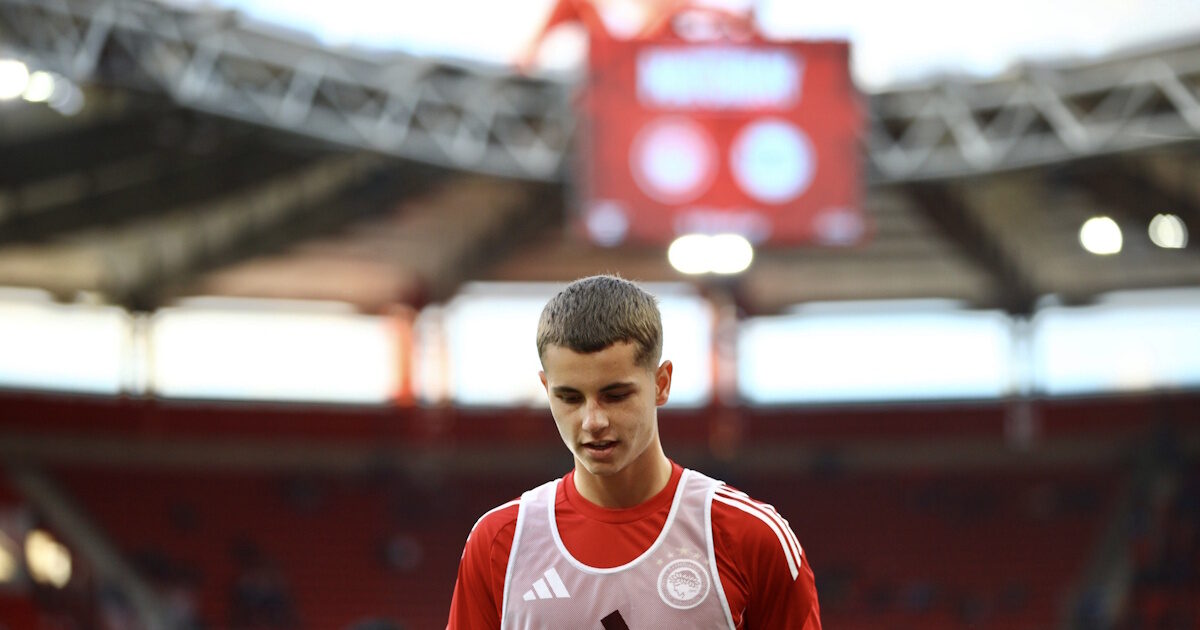 Πολωνία απαγόρευση κινητών στα σχολεία για παιδιά