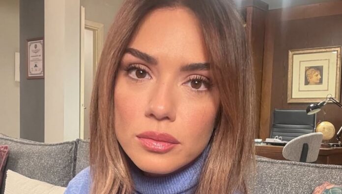 Βάσω Λασκαράκη στην εκπομπή Rainbow Mermaids