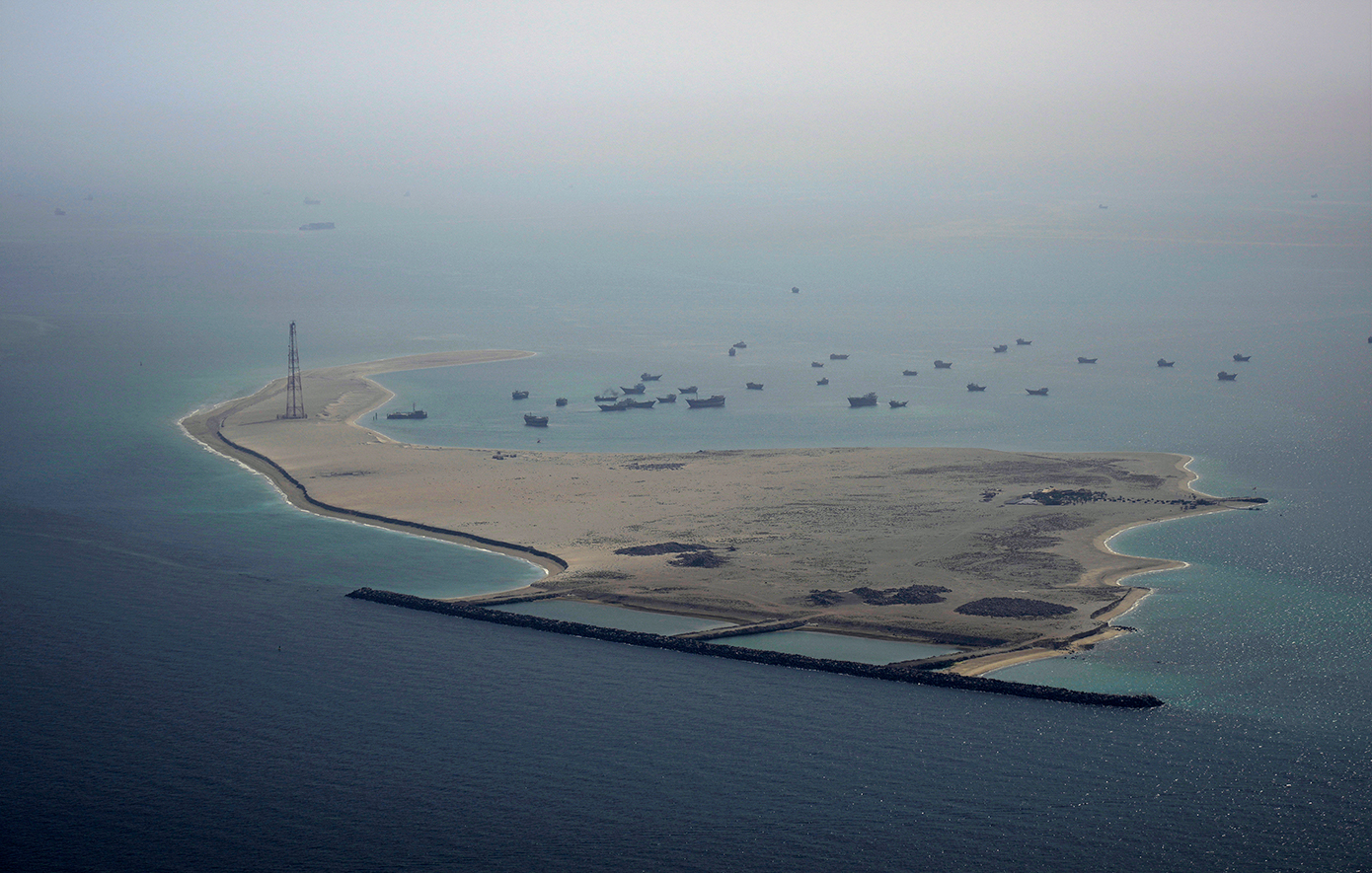 εγκλωβισμένοι ναυτικοί εμπορικά πλοία Περσικός Κόλπος