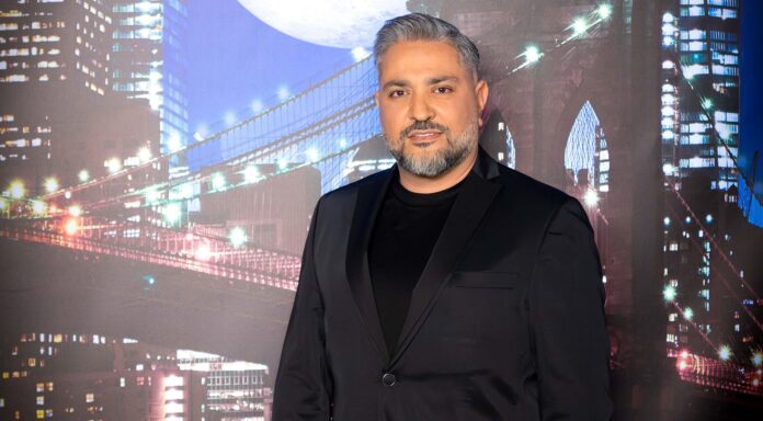 Λευτέρης Σουλτάτος και Βάσω Λασκαράκη σε δημόσια εμφάνιση