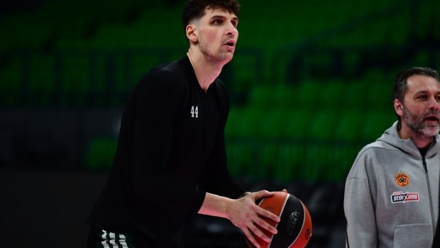 Ρικ Πιτίνο NCAA Σεντ Τζονς προπονητής