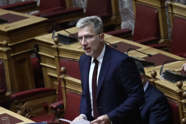 Έλεγχος πώλησης αλκοόλ σε ανήλικους με QR code