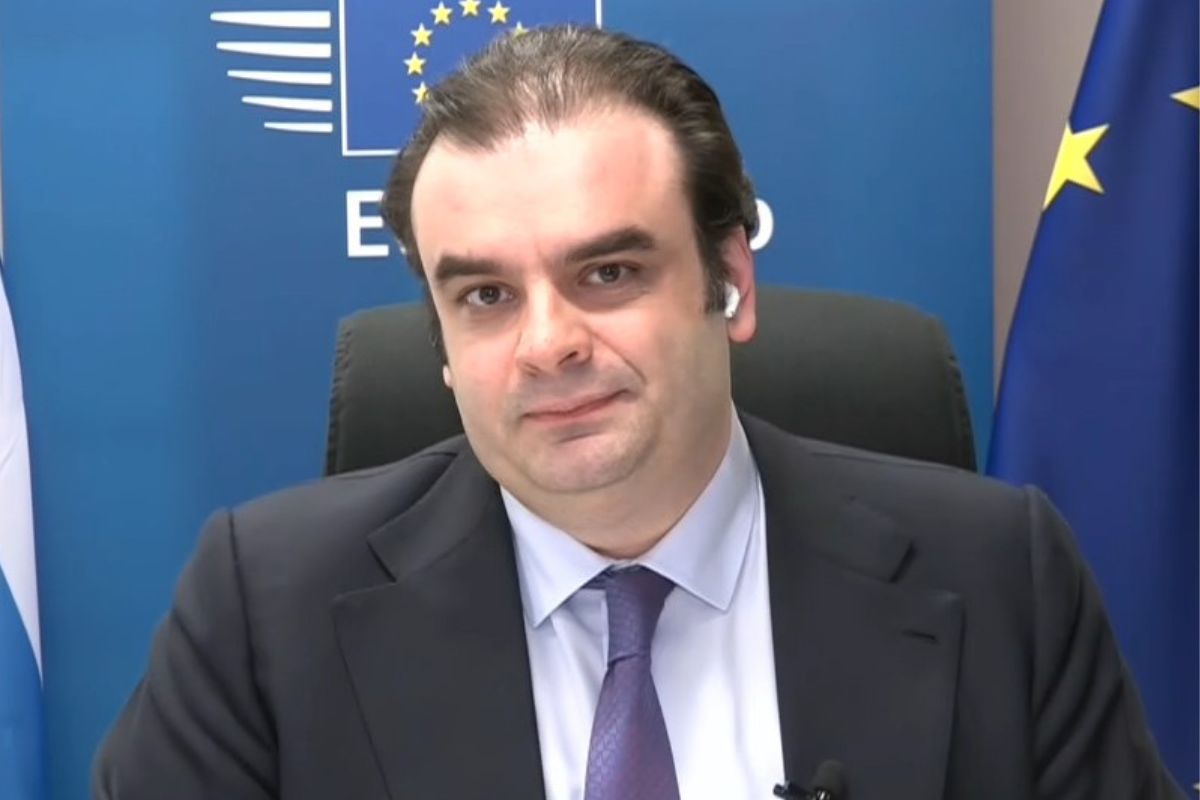 ΔΝΤ ελληνική οικονομία Πιερρακάκης έκθεση