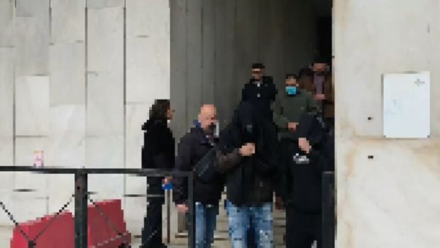 Απάτη ΕΦΚΑ κύκλωμα συλλήψεις δικαστήρια Ευελπίδων