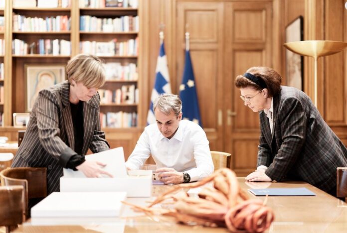 Συλλογή Χόιερ φωτογραφίες 200 Καισαριανής