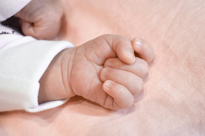 νεκρό βρέφος Ηράκλειο κούνια τραγωδία