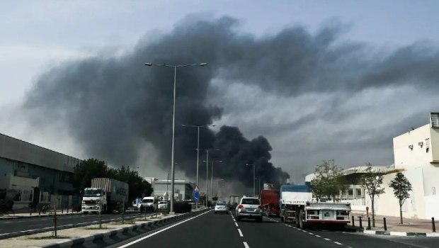 πυρκαγιά πετρελαϊκών εγκαταστάσεων Αμπού Ντάμπι ΗΑΕ