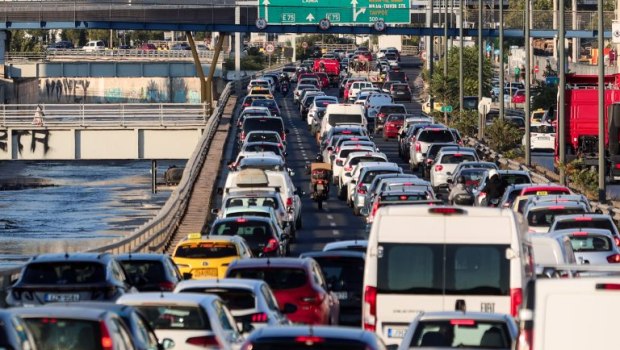 Απεργία ταξί στην Αθήνα: Χάος στους δρόμους με καθυστερήσεις 20' Απεργία ταξί Αθήνα κίνηση δρόμοι καθυστερήσεις