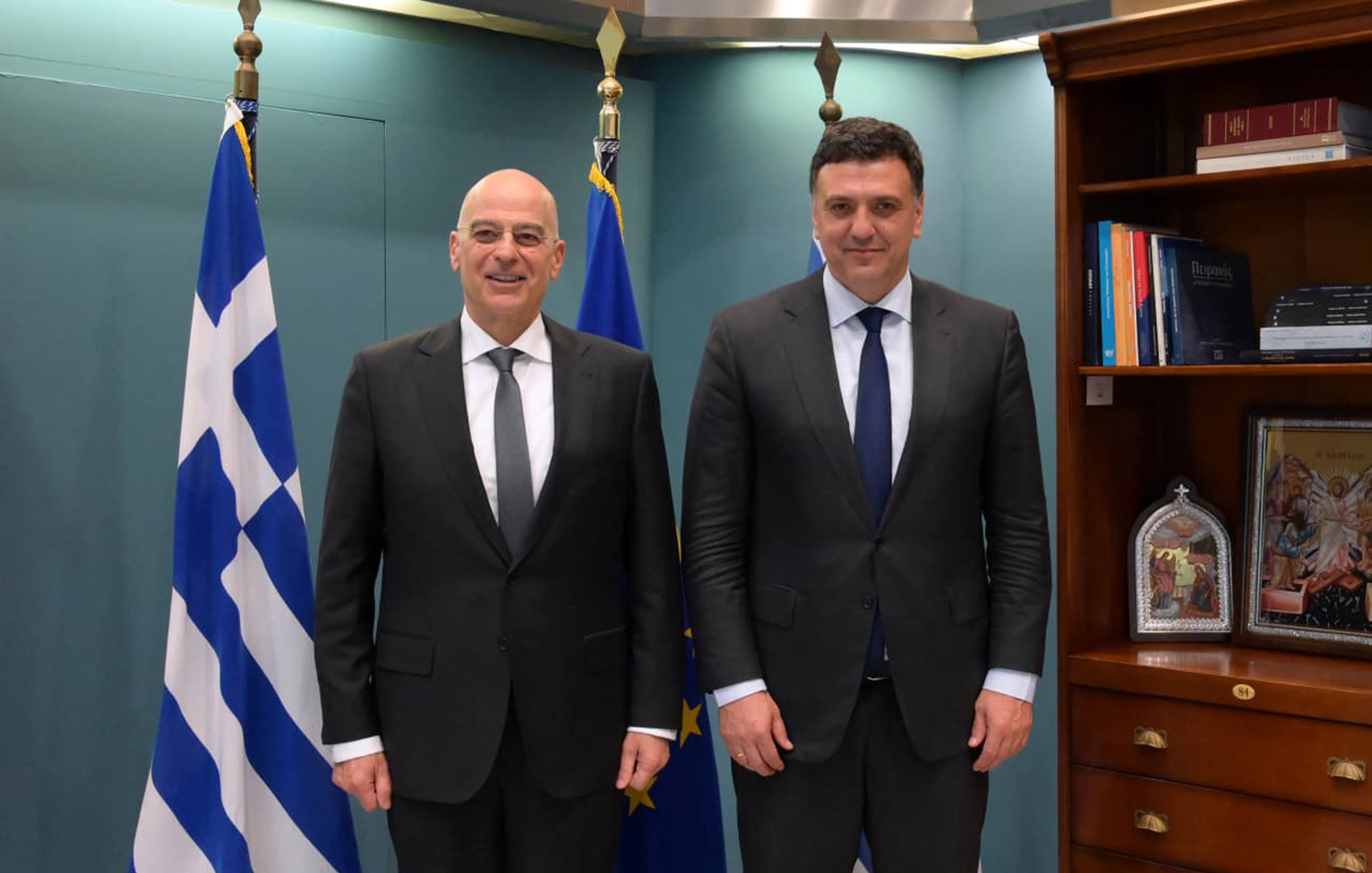 Εθνικό Πλοίο συνάντηση Κικίλιας Δένδιας