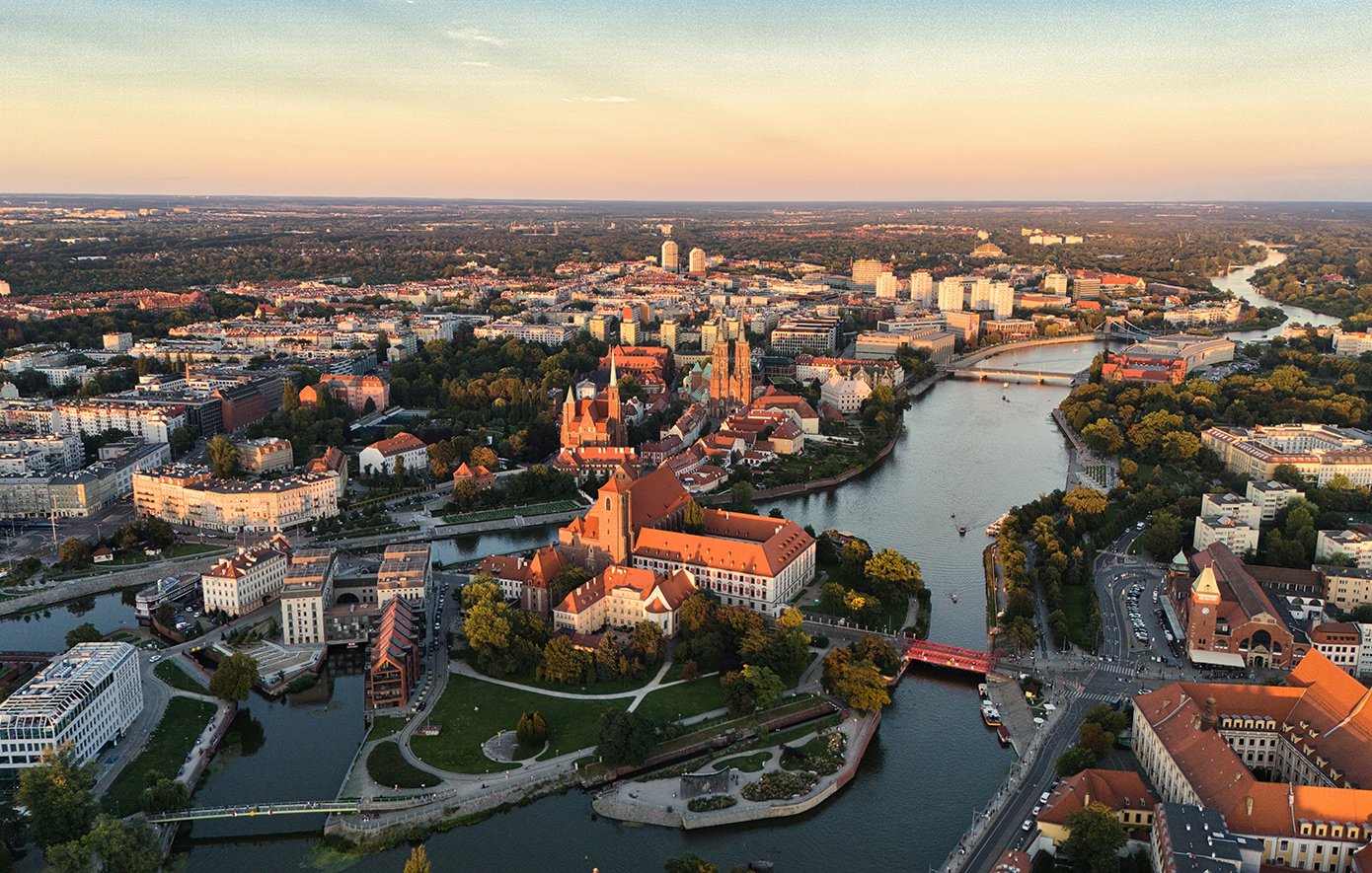 Βινίσιους Ρεάλ Μαδρίτης πανηγυρίζει γκολ Champions League