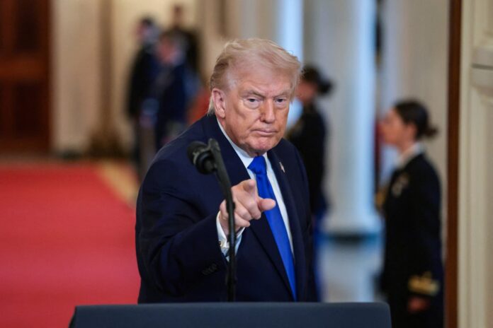 Ο πρόεδρος Τραμπ για Ιράν δίνει συνέντευξη σχετικά με την στρατιωτική κατάσταση