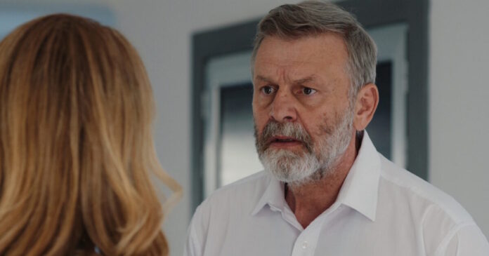 Σκηνή από το 94ο επεισόδιο της Γη της ελιάς