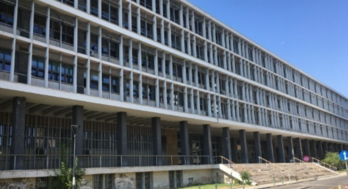 Δικαστήριο Θεσσαλονίκης απειλές ενδοοικογενειακή βία