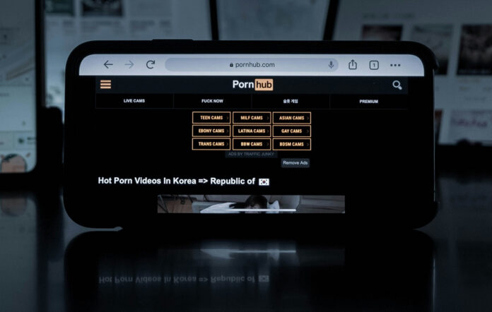 hentai αναζητήσεις στο διαδίκτυο