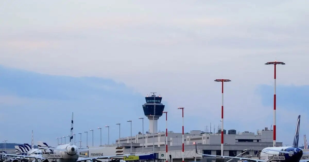 Αερολιμένας Αθηνών 2025 επιβάτες αεροπλάνα