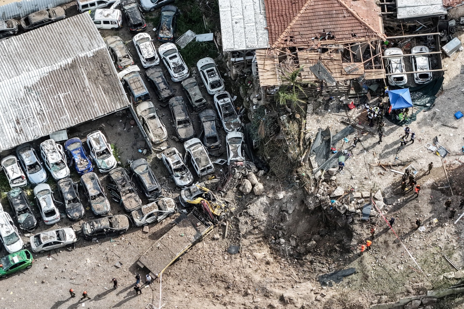 Κρατήρας από ιρανικό πύραυλο στο Μπέιτ Σεμές Ισραήλ