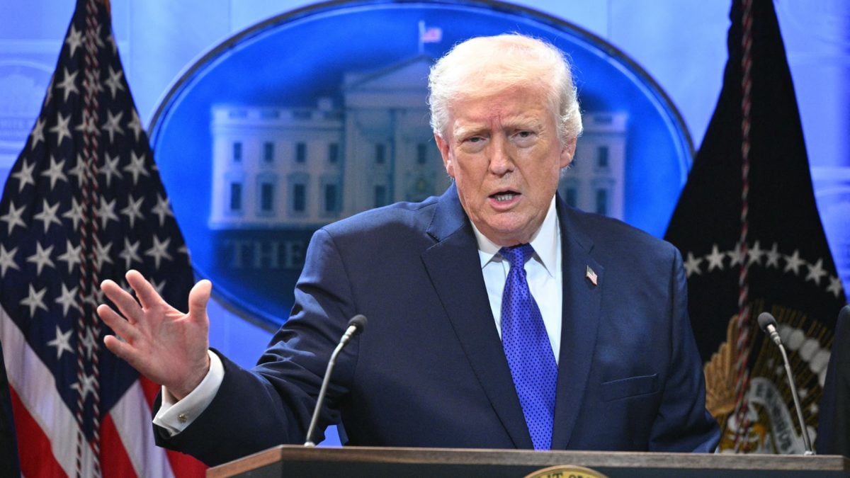 Τραμπ Οβάλ γραφείο ιρανικό στρατό