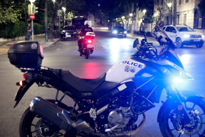 τροχαίο αστυνομικός μοτοσικλέτα κέντρο Αθήνας