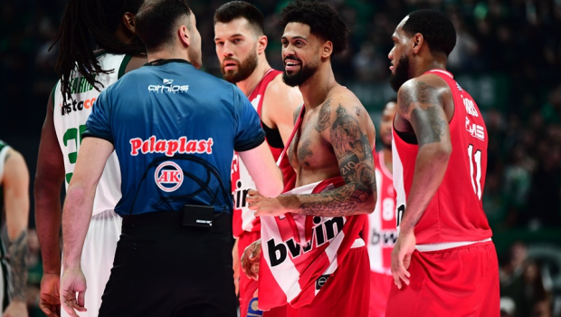 Αποβολή Ντόρσεϊ και Ναν στο ντέρμπι ΟΑΚΑ