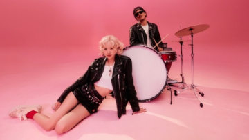 Μπρούνο Μαρς The Romantic άλμπουμ Νο.1 Billboard