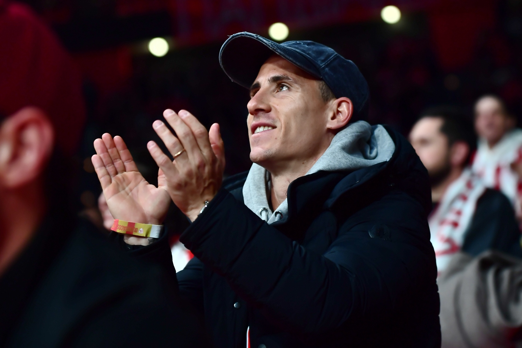 Ολυμπιακός Μπασκόνια παρακάμερα ΣΕΦ Μπαρτζώκας