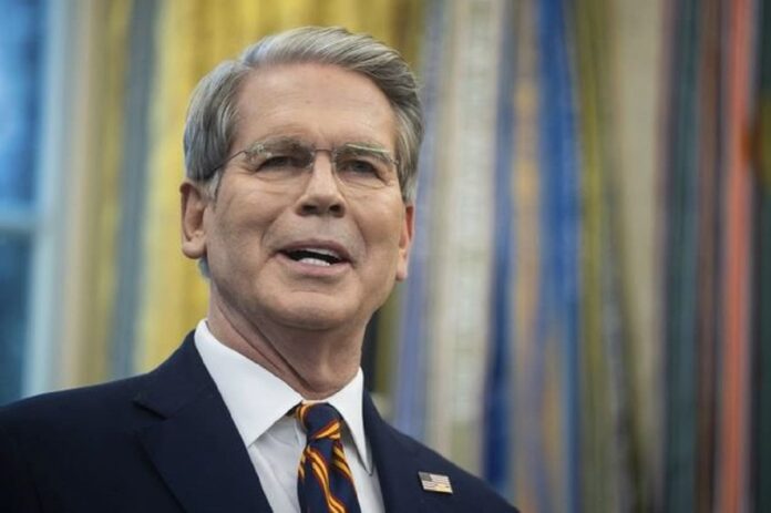 Δεξαμενόπλοιο με ιρανικό πετρέλαιο στη θάλασσα