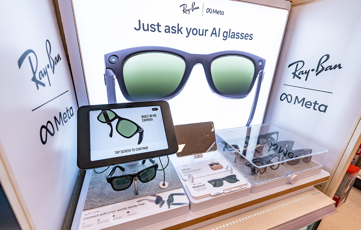 Meta Ray-Ban: Τα γυαλιά που έγιναν εργαλείο για φάρσες Meta Ray-Ban γυαλιά φάρσες TikTok καταστήματα