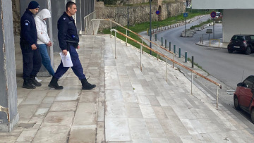 Δολοφονία Κλεομένη: Ο πατέρας ζητά δικαιοσύνη Δικαστήριο Θεσσαλονίκης δολοφονία Κλεομένη Καλαμαριά