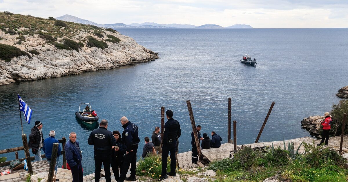 Επιχείρηση ανάσυρσης Πηγάδι του Διαβόλου Βουλιαγμένη