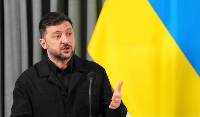 Ζελένσκι προειδοποιεί για ρωσικά πλήγματα Ουκρανία