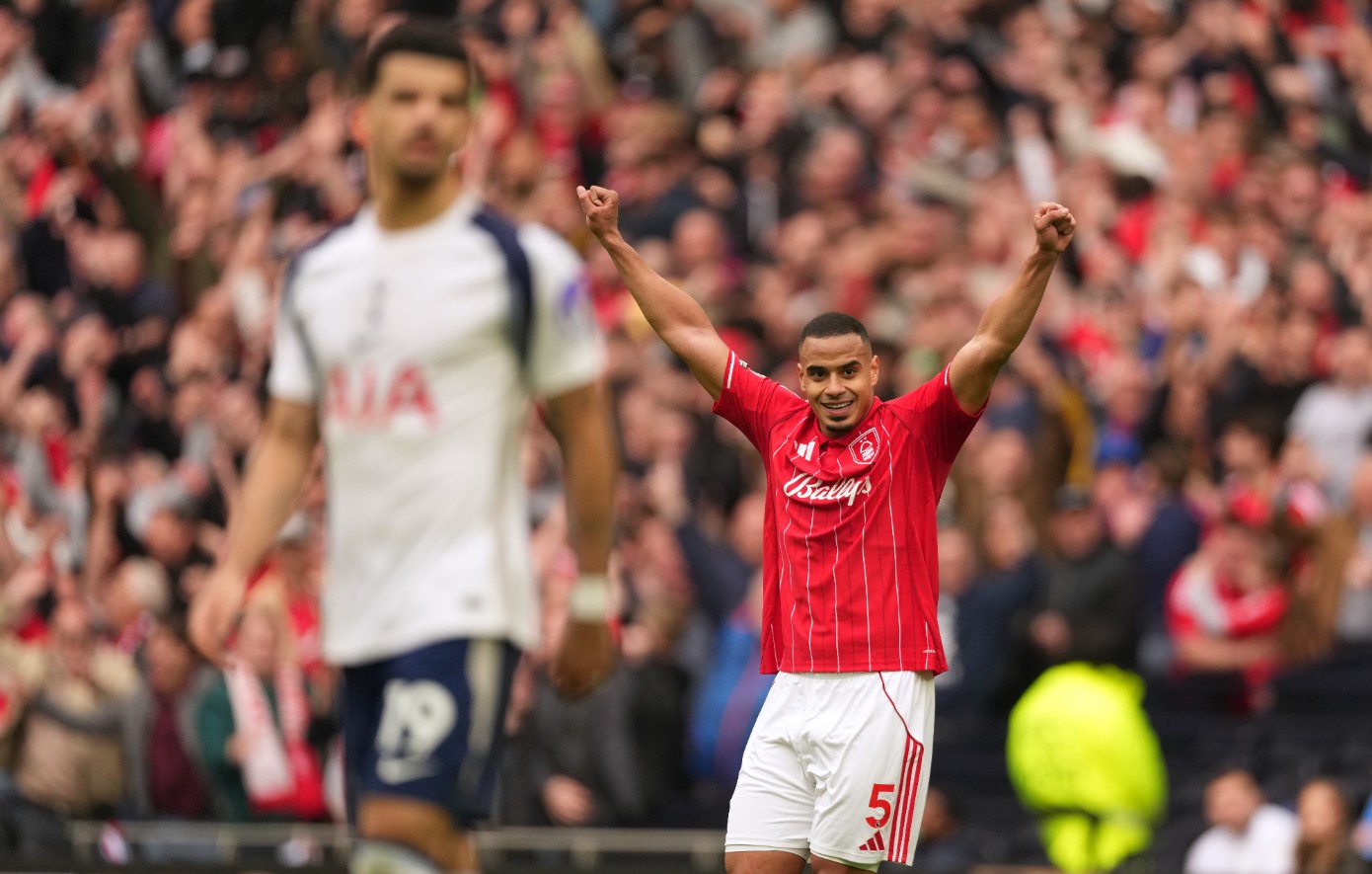 Τότεναμ - Νότιγχαμ 0-3: Βήμα προς τον υποβιβασμό Τότεναμ Νότιγχαμ Φόρεστ Premier League υποβιβασμός