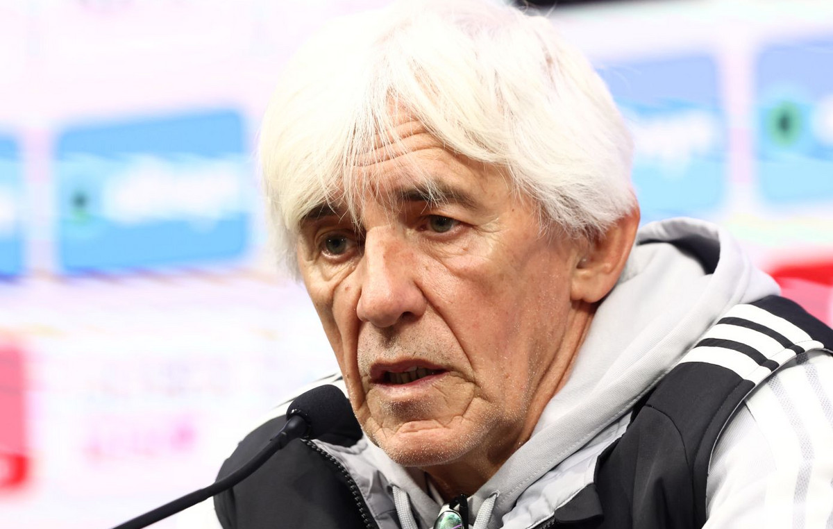 Ιβάν Γιοβάνοβιτς Εθνική Ελλάδας προπονητής Ουγγαρία