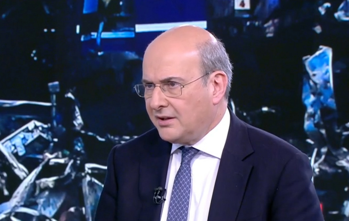 Μέτρα στήριξης καύσιμα Πιερρακάκης fuel pass επιδότηση