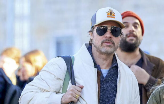 Πλατεία Κοτζιά με τρέιλερ και εξοπλισμό γυρισμάτων του Μπραντ Πιτ στο κέντρο Αθήνας