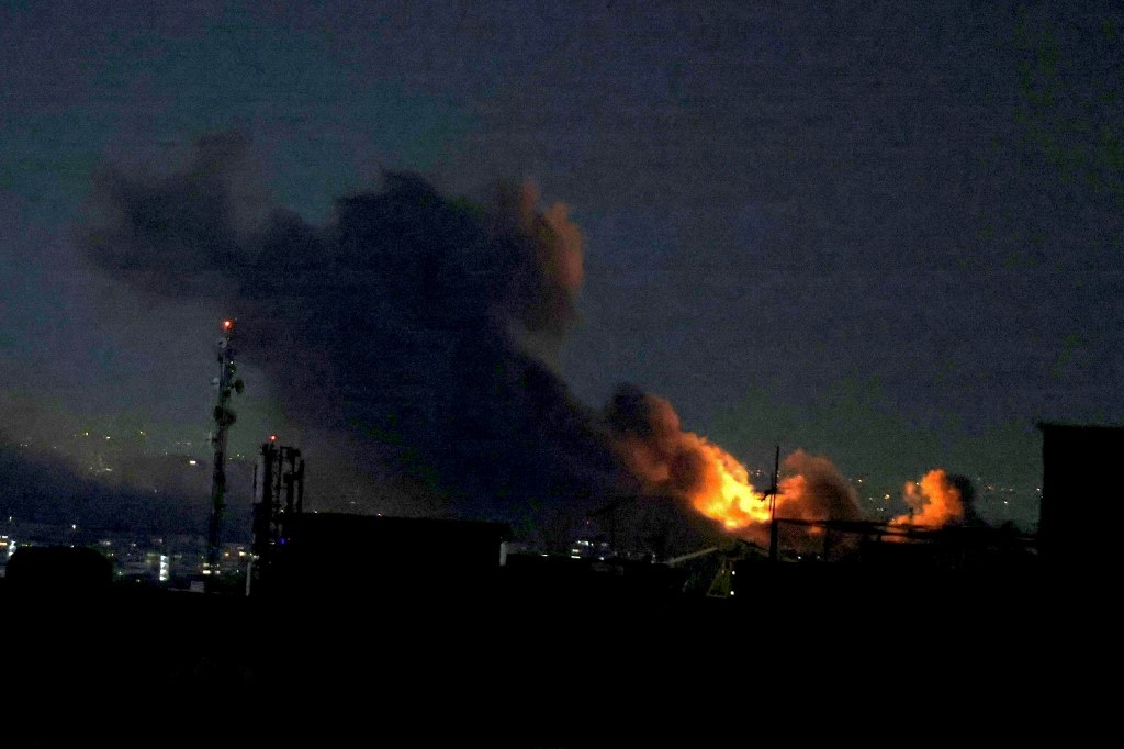 διάλογος ΗΠΑ Ιράν στο Πακιστάν για Στενά Ορμούζ