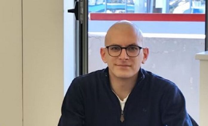 Δήμαρχος Άη Στράτη Κώστας Σινάνης μετά την επέμβαση