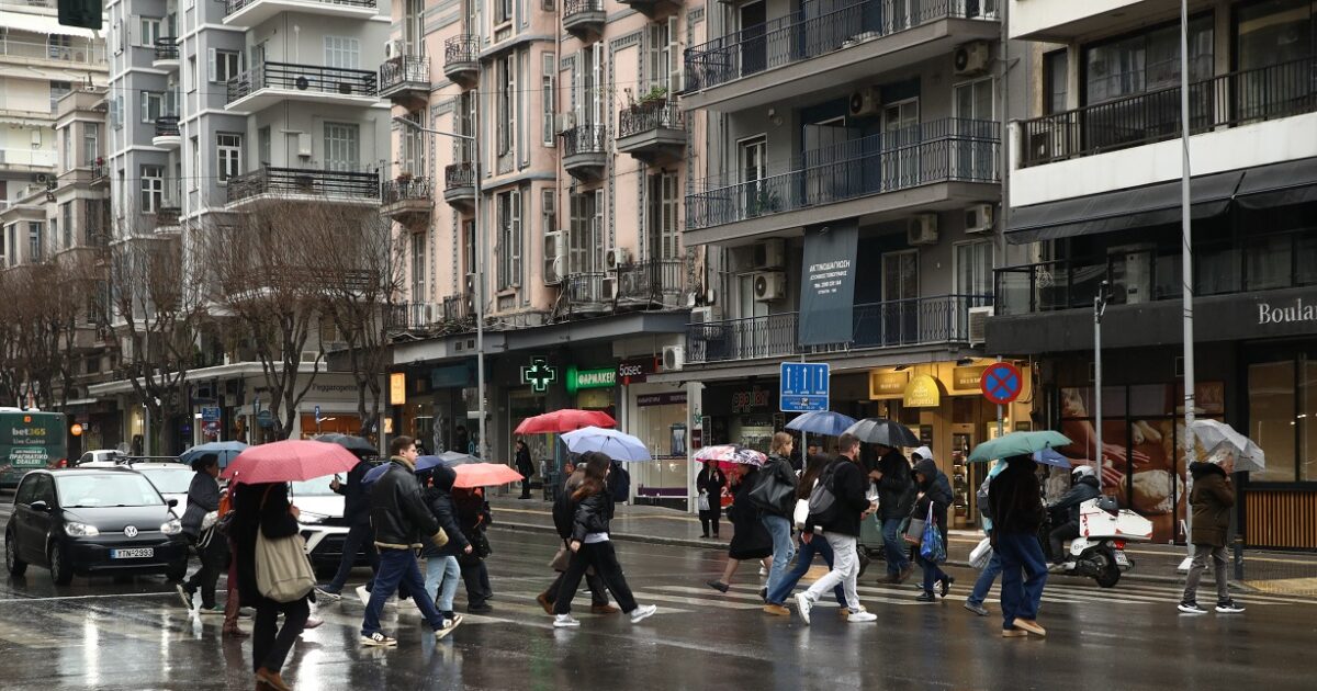 Άστατος καιρός σήμερα με βροχές και θυελλώδεις ανέμους καιρός σήμερα με νεφώσεις και βροχές