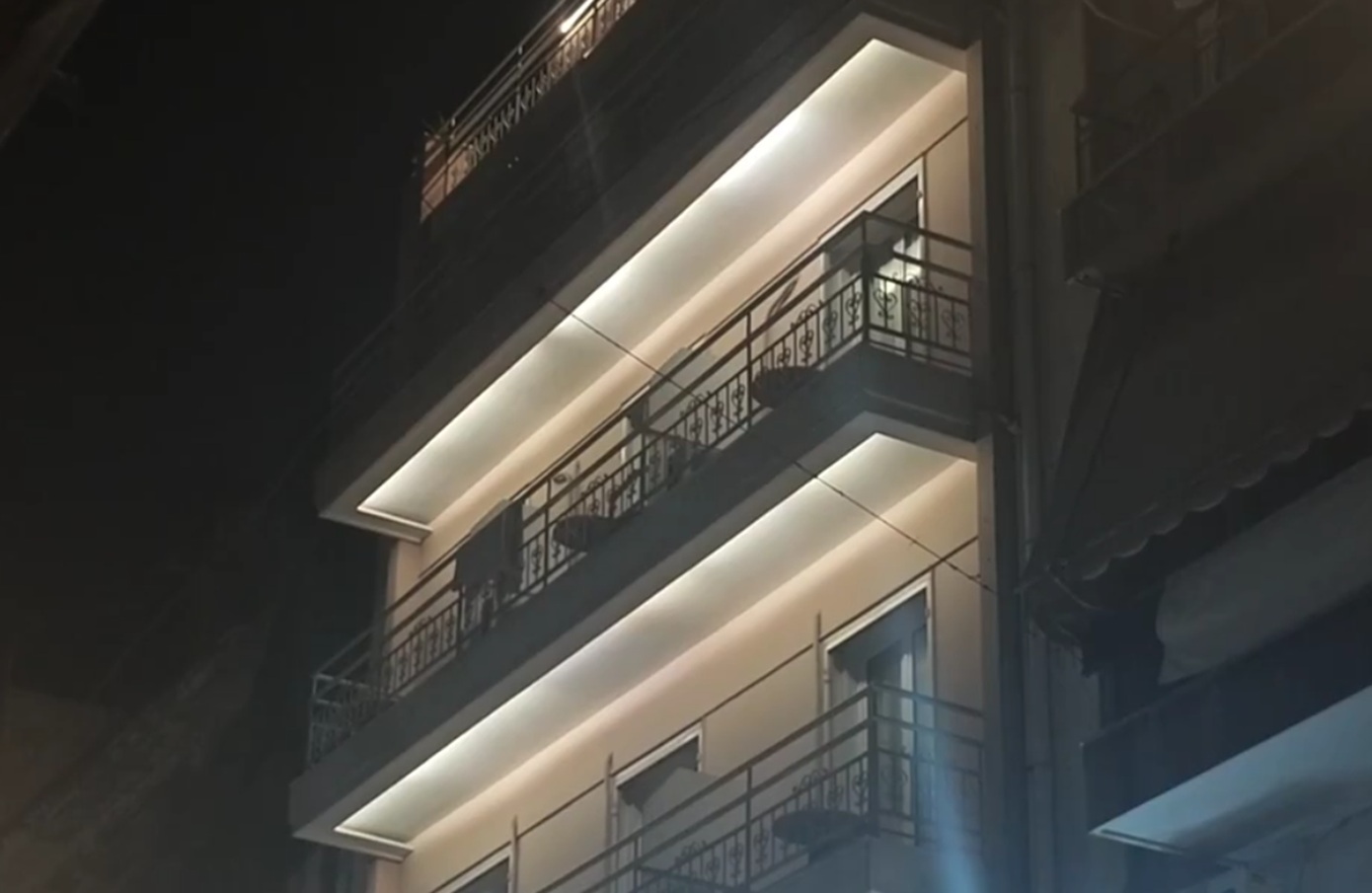 Τραγικό περιστατικό στην Ομόνοια με 15χρονο μαθητή - Αστυνομική έρευνα σε εξέλιξη