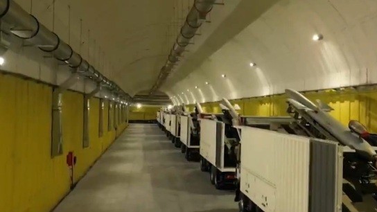 Δορυφορικές εικόνες από καταστροφές σε υπόγειες εγκαταστάσεις πυραύλων του Ιράν μετά τα ισραηλινά πλήγματα